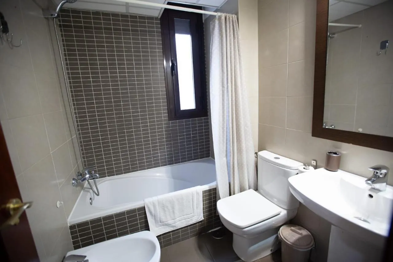 Appartement Piso Con Solarium Calahorra Con Solera Parking Privado Gratis à Cordoue