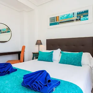 Pluton , Puerto del Carmen (Lanzarote) España