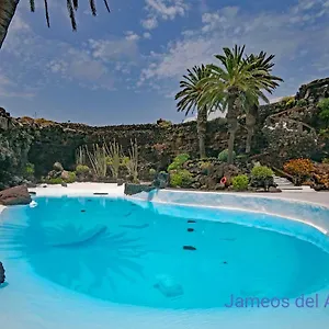 Magmamia , Puerto del Carmen (Lanzarote) España